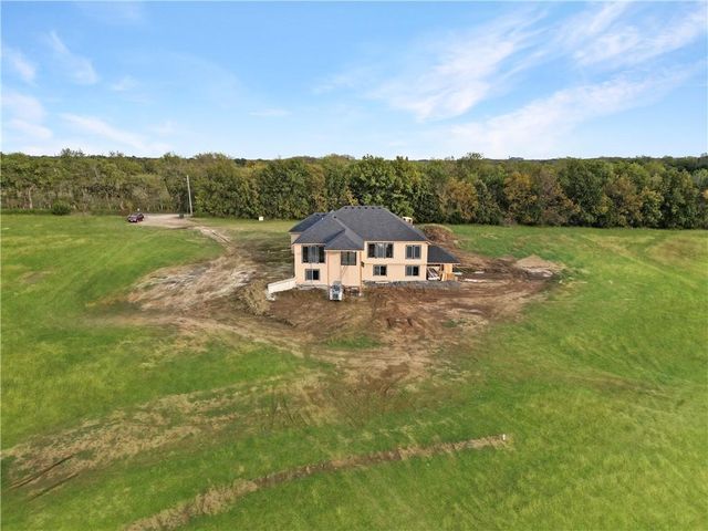 22663 Cherry Tree Lane, Sedalia, MO 65301