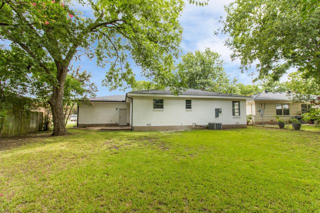 1818 W Belden Street, Sherman, TX 75092