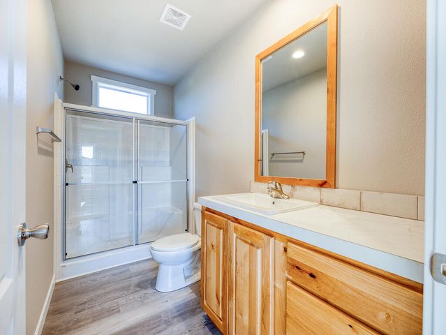 5636 Edith Way 01600, Klamath Falls, OR 97603