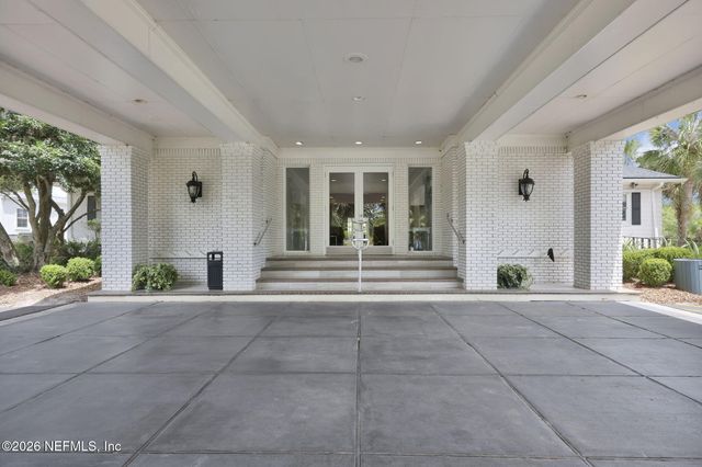 1941 ELKS PATH Lane, Green Cove Springs, FL 32043