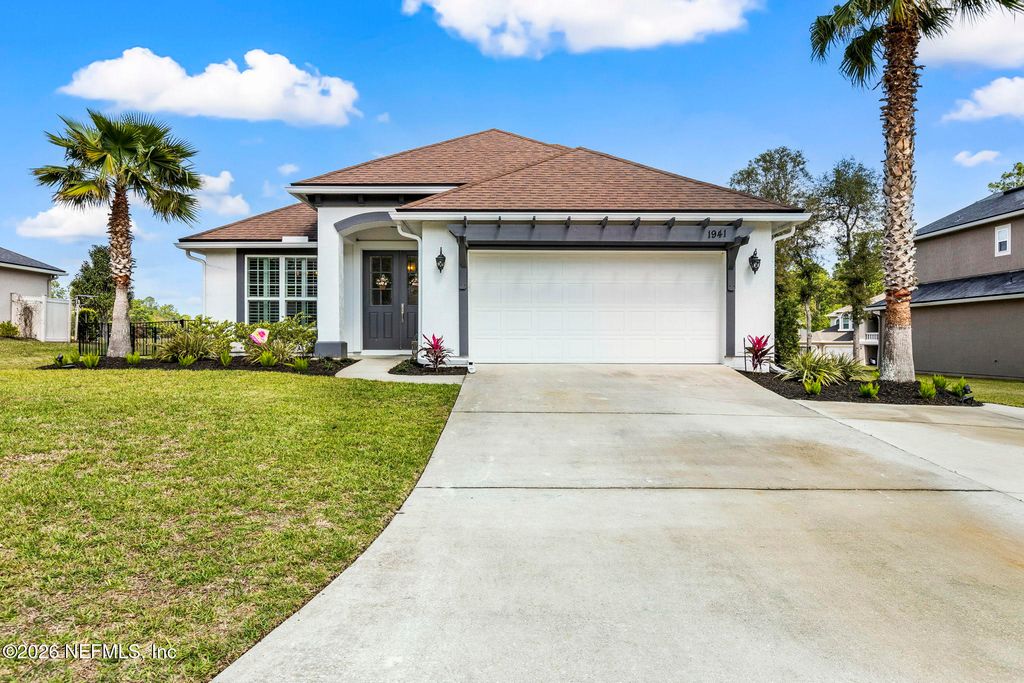 1941 ELKS PATH Lane, Green Cove Springs, FL 32043
