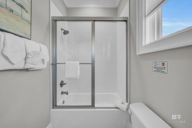 1592 W Beach Boulevard, Gulf Shores, AL 36542