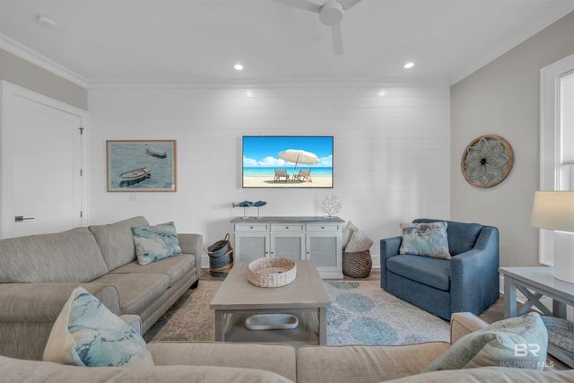 1592 W Beach Boulevard, Gulf Shores, AL 36542