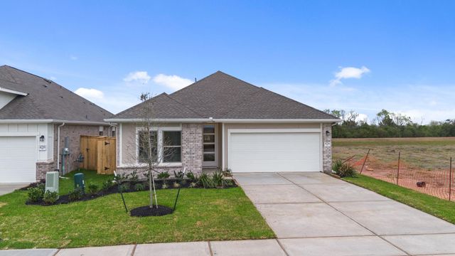 4714 Crater Run Drive, Texas City, TX 77591