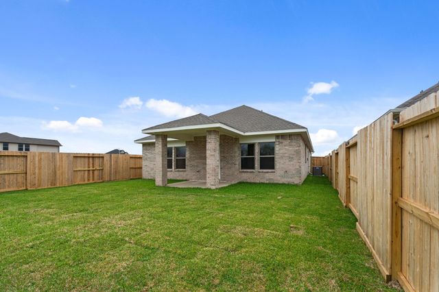 4714 Crater Run Drive, Texas City, TX 77591