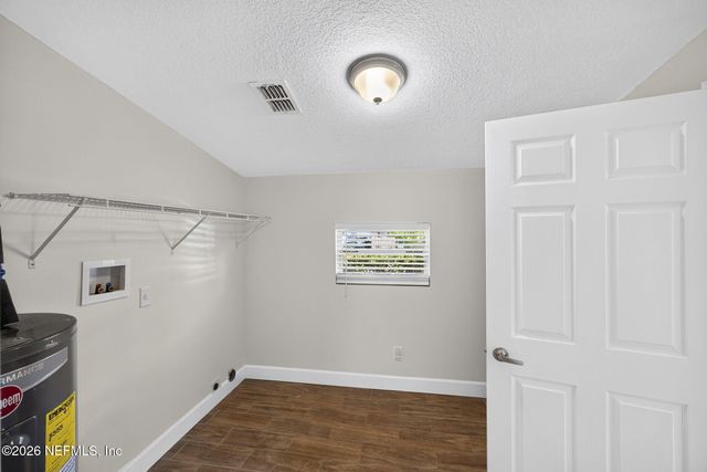 4512 LANE Avenue S, Jacksonville, FL 32210