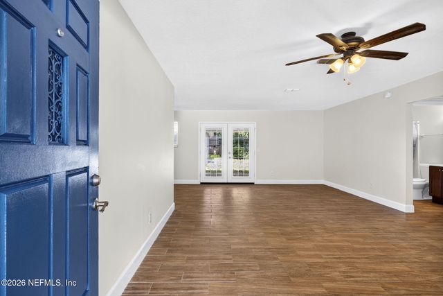 4512 LANE Avenue S, Jacksonville, FL 32210