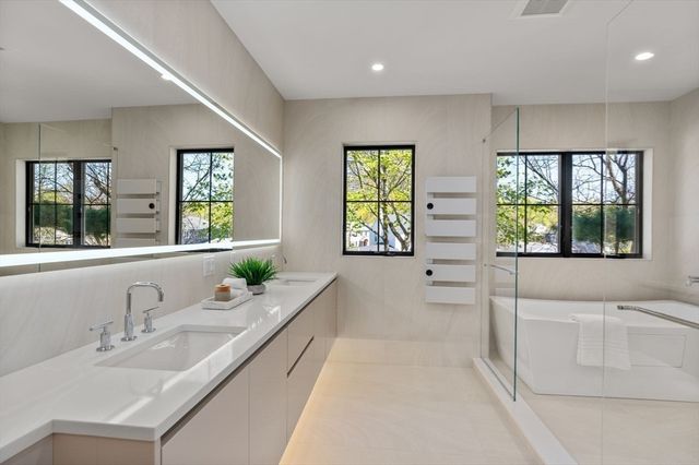 470 Quinobequin Road, Newton, MA 02468