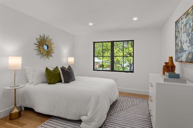 470 Quinobequin Road, Newton, MA 02468