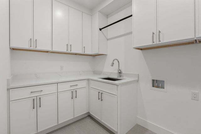 470 Quinobequin Road, Newton, MA 02468