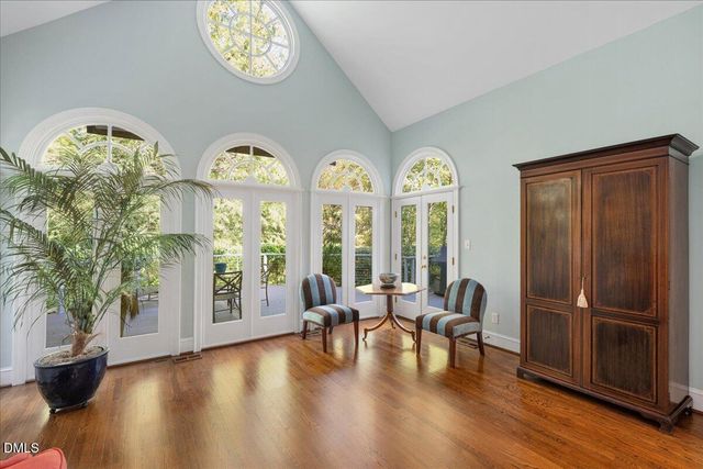 512 Hertford Street, Raleigh, NC 27609