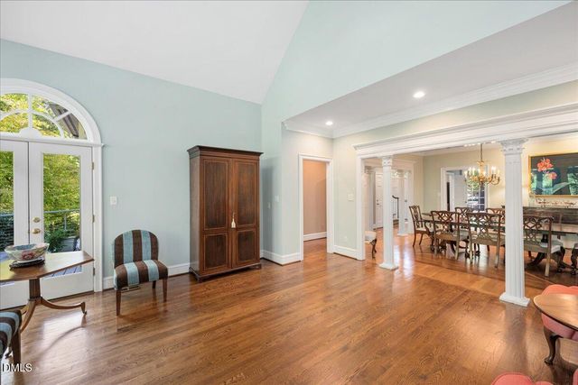 512 Hertford Street, Raleigh, NC 27609