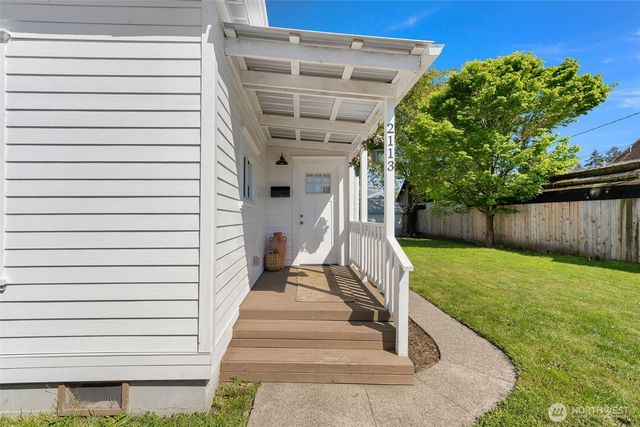 2113 S Wilkeson Street, Tacoma, WA 98405