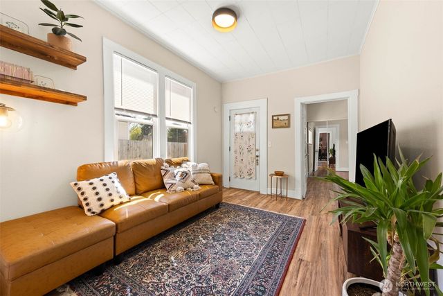 2113 S Wilkeson Street, Tacoma, WA 98405