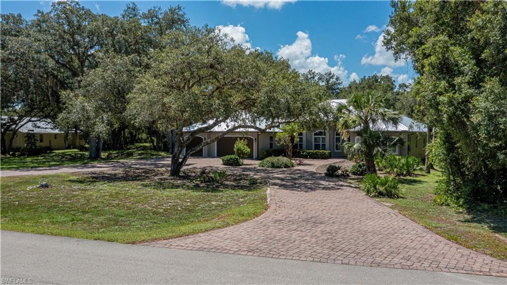 4033 Oak Haven DR, LABELLE, FL 33935 — photo 3