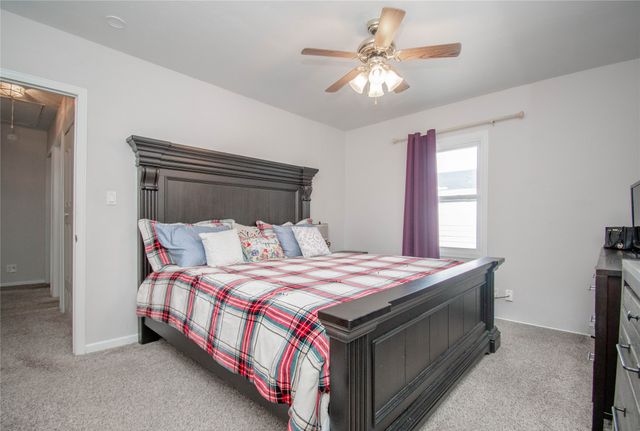 4121 57th Street, Des Moines, IA 50310