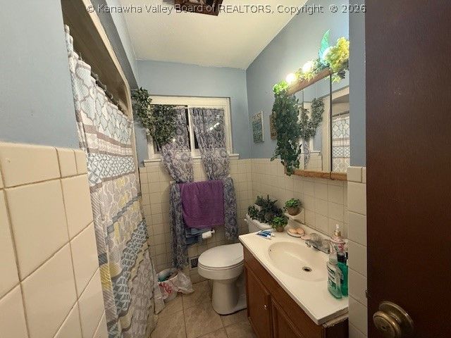 818 Walters Road, Charleston, WV 25314