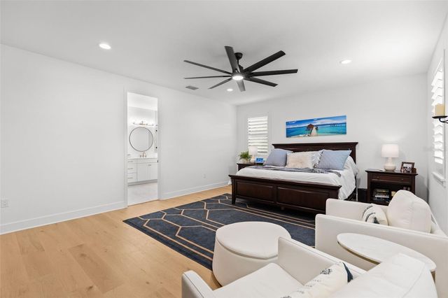 2905 W LEILA AVENUE, Tampa, FL 33611