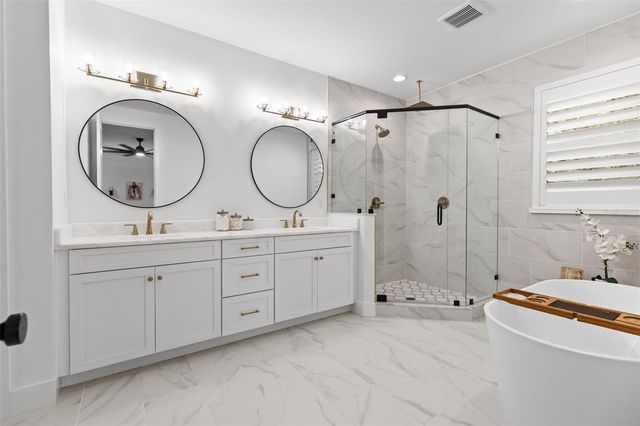 2905 W LEILA AVENUE, Tampa, FL 33611