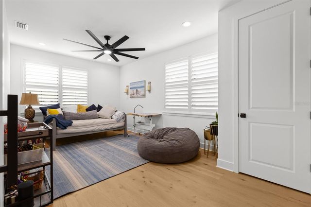 2905 W LEILA AVENUE, Tampa, FL 33611