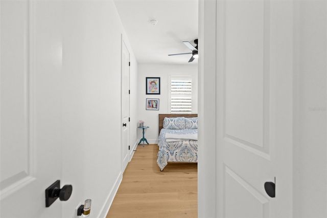 2905 W LEILA AVENUE, Tampa, FL 33611