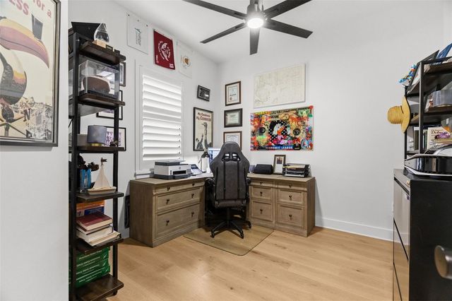 2905 W LEILA AVENUE, Tampa, FL 33611