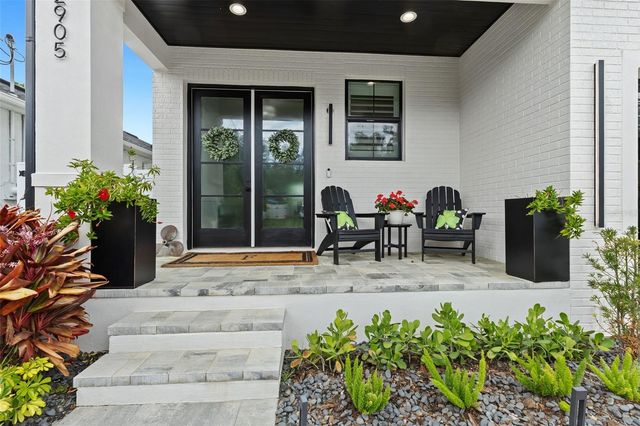 2905 W LEILA AVENUE, Tampa, FL 33611