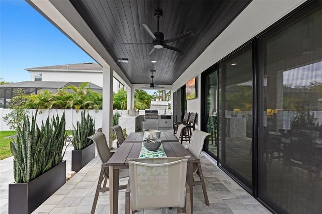 2905 W LEILA AVENUE, Tampa, FL 33611