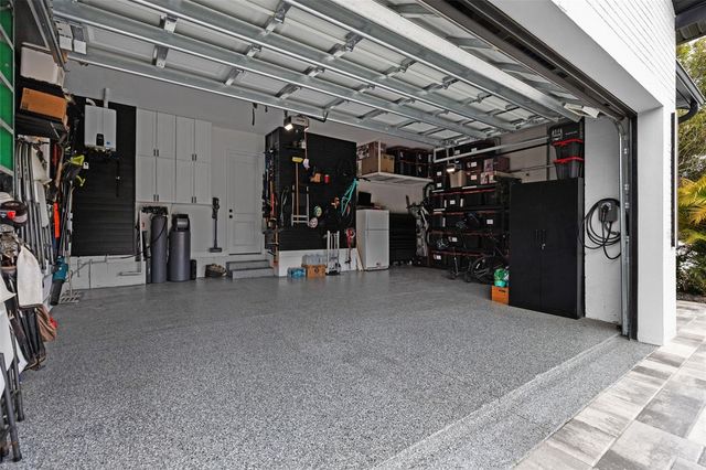 2905 W LEILA AVENUE, Tampa, FL 33611