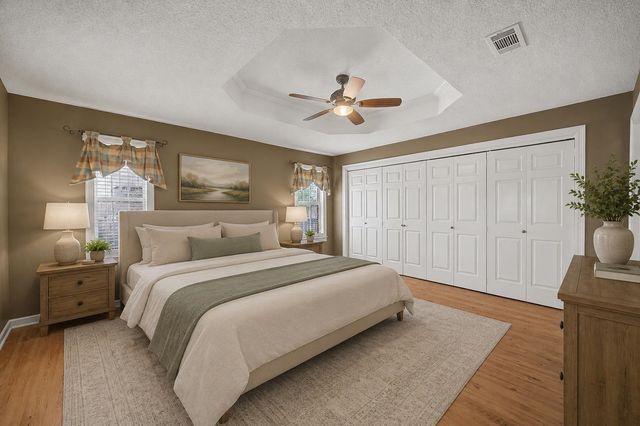 300 Cheyenne Dr, Houma, LA 70360