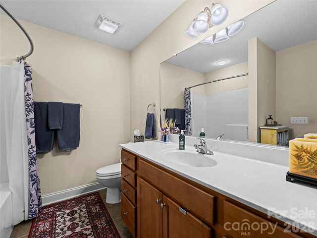 81 Outlook Circle, Swannanoa, NC 28778