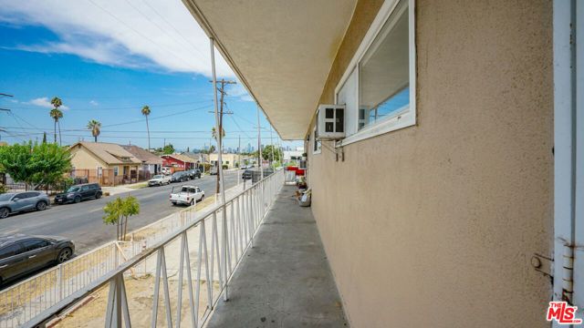 1401 E 46th Street, Los Angeles, CA 90011