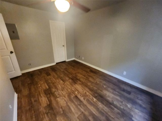 2714 Whitis Ave C, Austin, TX 78705