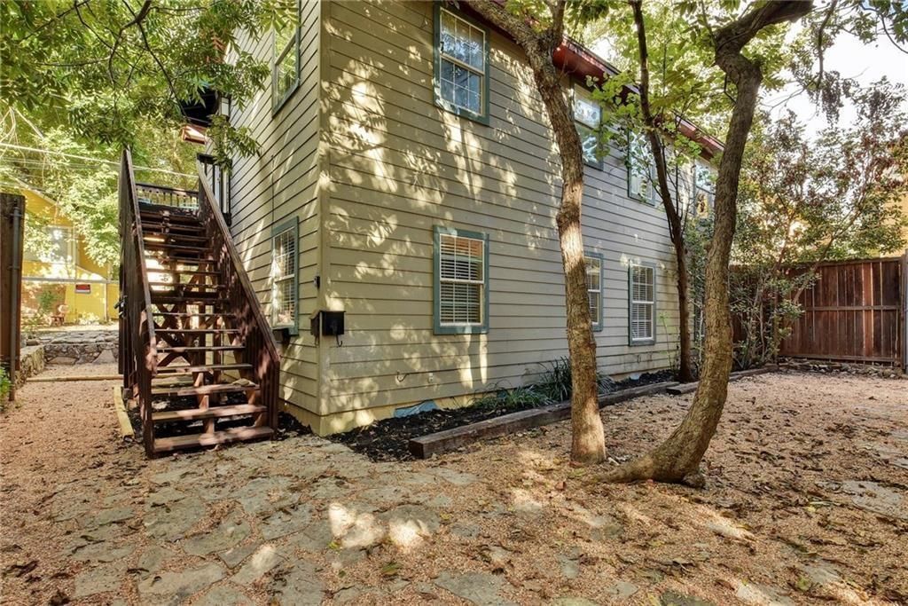 2714 Whitis Ave C, Austin, TX 78705