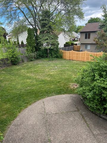 107 HORATIO Boulevard, Buffalo Grove, IL 60089