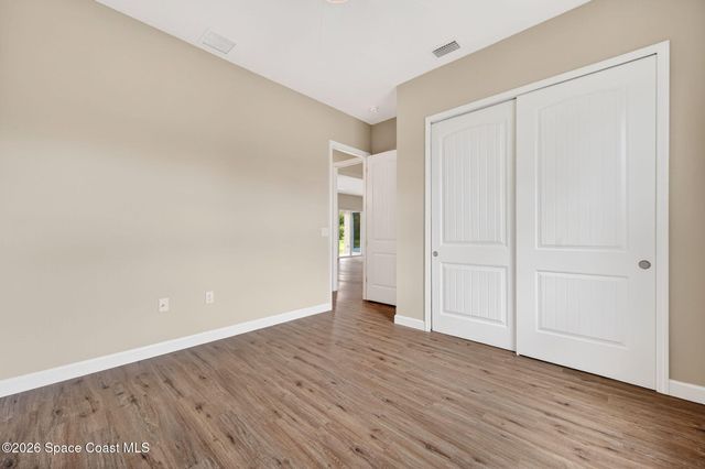 766 Starland Street SE, Palm Bay, FL 32909