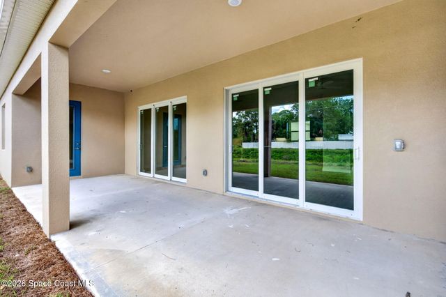 766 Starland Street SE, Palm Bay, FL 32909