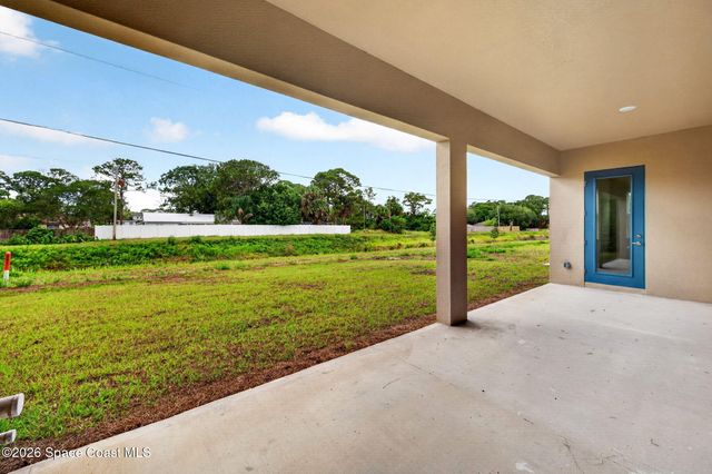 766 Starland Street SE, Palm Bay, FL 32909