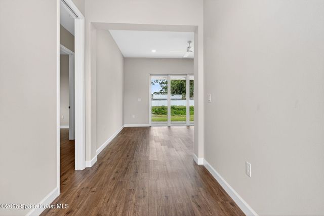 766 Starland Street SE, Palm Bay, FL 32909