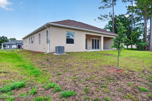 766 Starland Street SE, Palm Bay, FL 32909