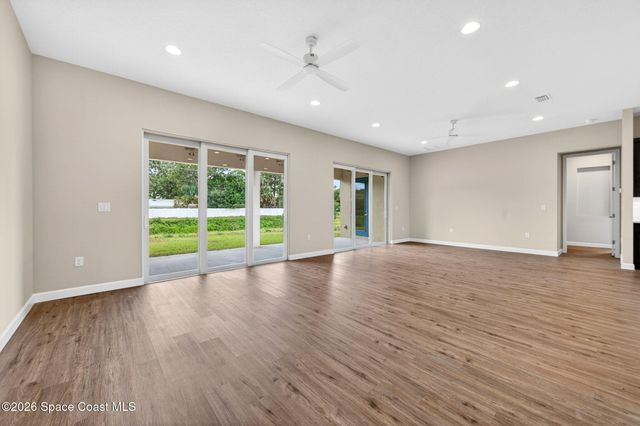 766 Starland Street SE, Palm Bay, FL 32909