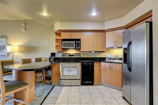 211 East Flamingo Road 713, Las Vegas, NV 89169