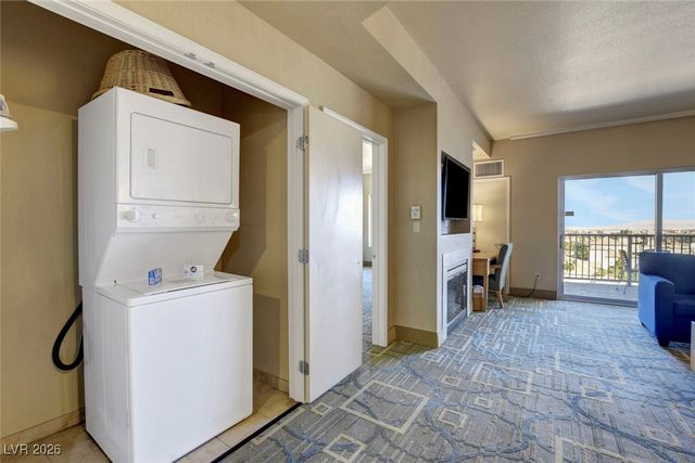 211 East Flamingo Road 713, Las Vegas, NV 89169