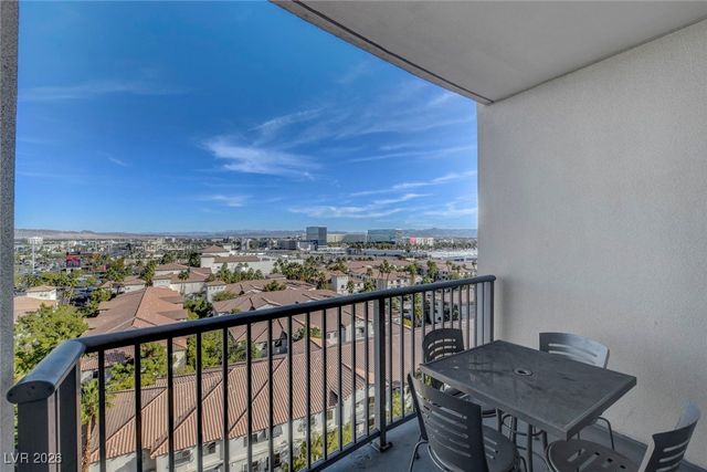 211 East Flamingo Road 713, Las Vegas, NV 89169