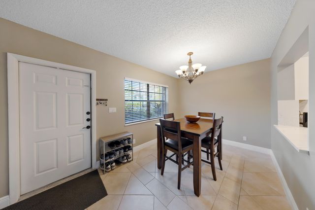2124 NE 9th Avenue, Wilton Manors, FL 33305