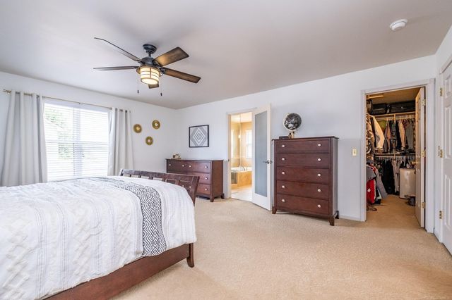 19573 Tanglewood Circle, Clinton Twp, MI 48038
