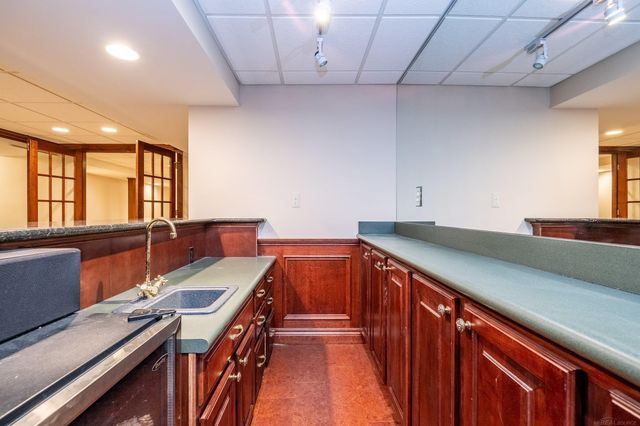 19573 Tanglewood Circle, Clinton Twp, MI 48038