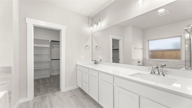 6908 Lincoln Pin Way, Crowley, TX 76036