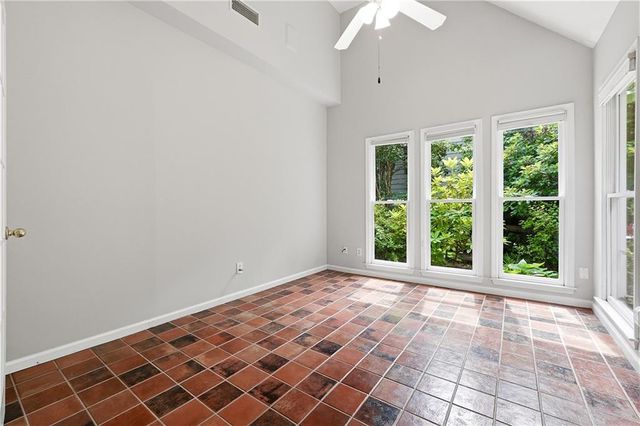 1713 Glen Echo Way, Marietta, GA 30062