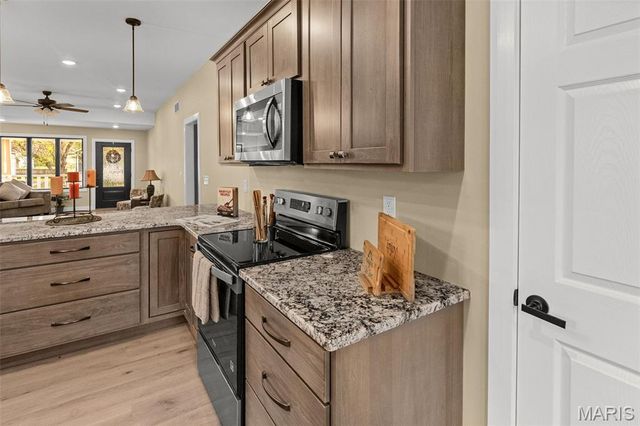 914 Ruskin Avenue, Edwardsville, IL 62025
